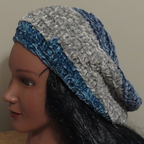 HANDMADE Soft Blue Gray Teal Slouchy Crocheted Hat - Picture 7 of 8